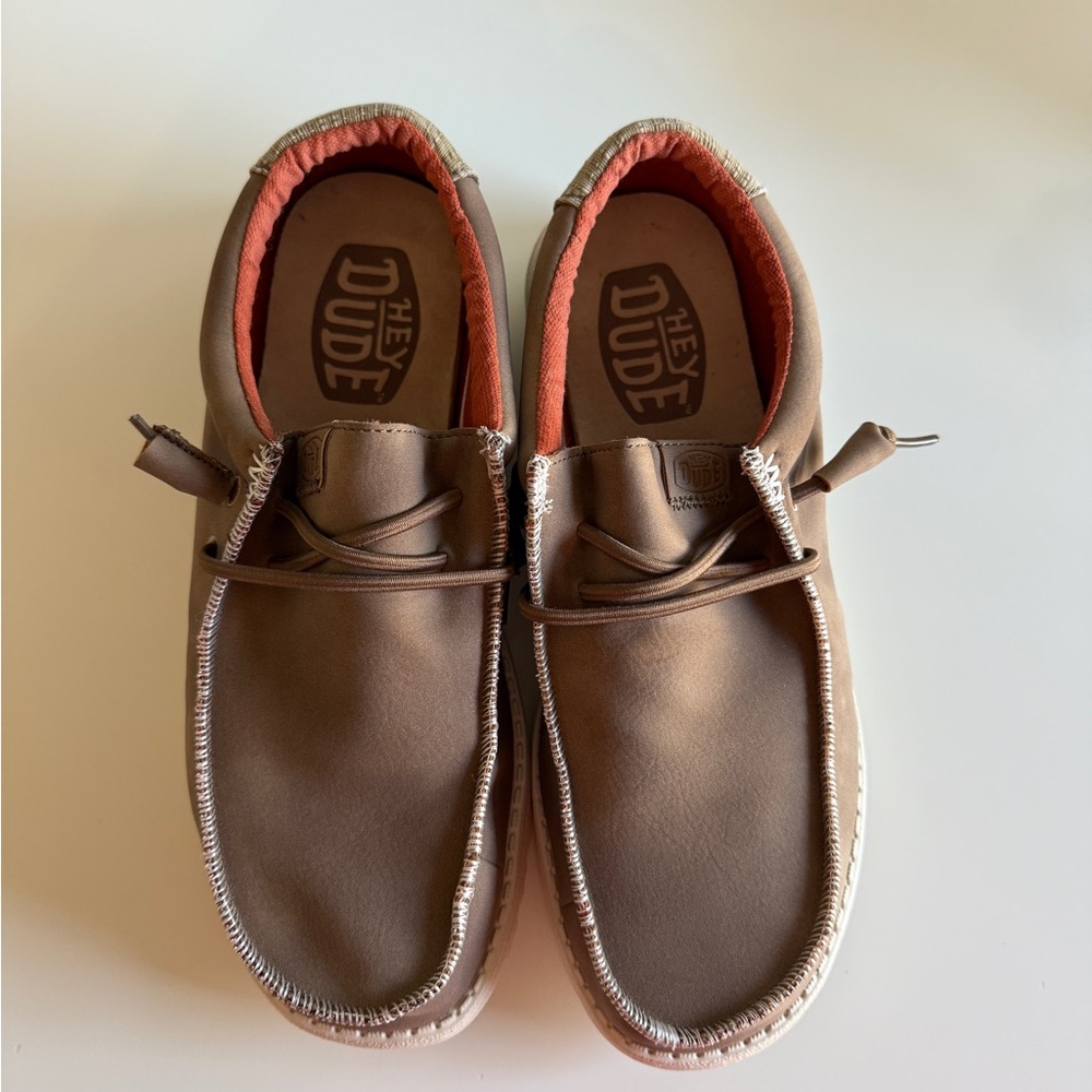 Hey Dudes Wally Men’s Slip-ons